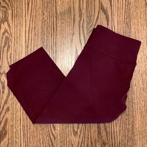 Lululemon Cropped Wunder Under leggings sz 10